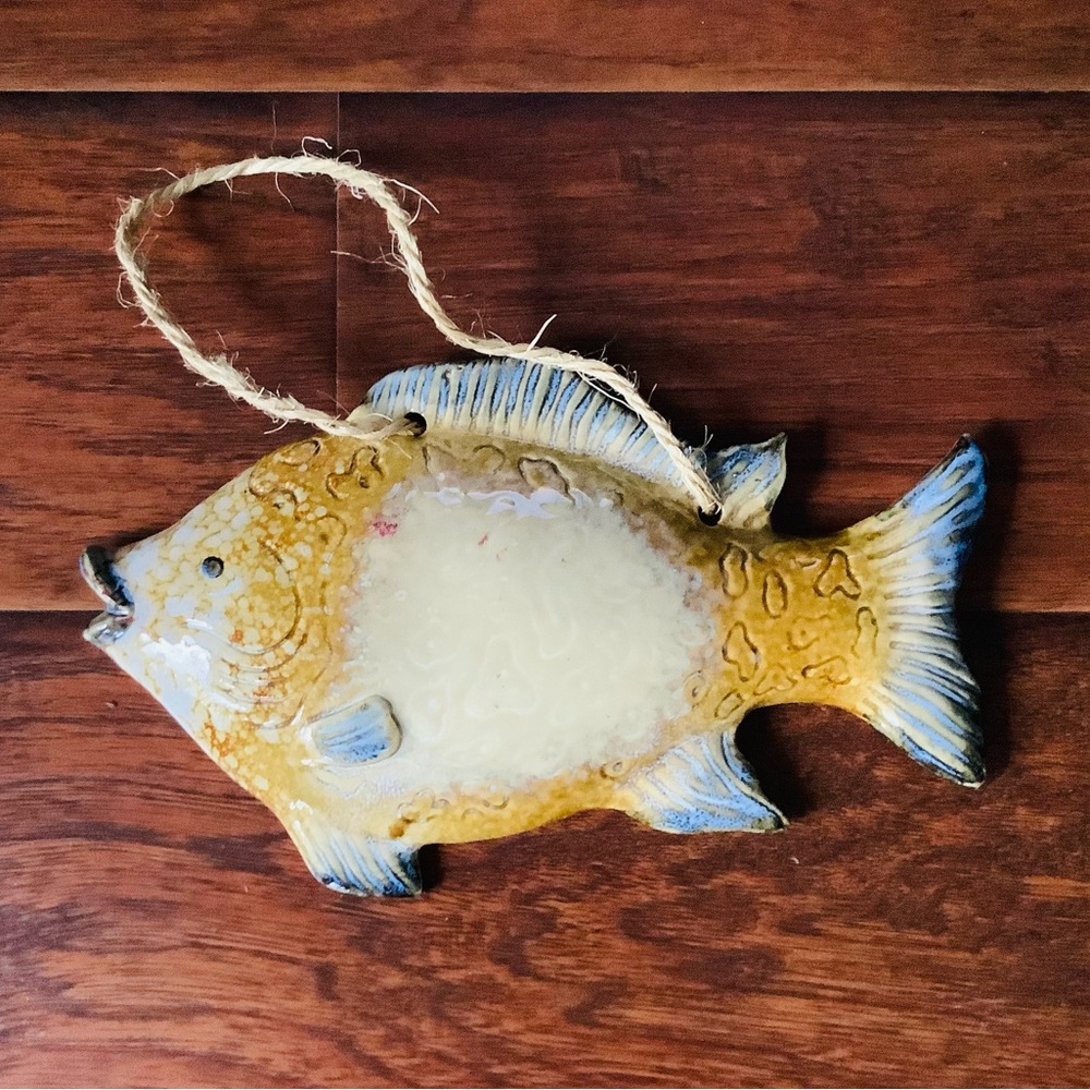 Ceramic FISH wall decor 🐠🐟 - Picture 2 of 6